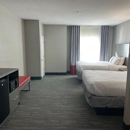 Comfort Inn & Suites Олив-Бранч Экстерьер фото