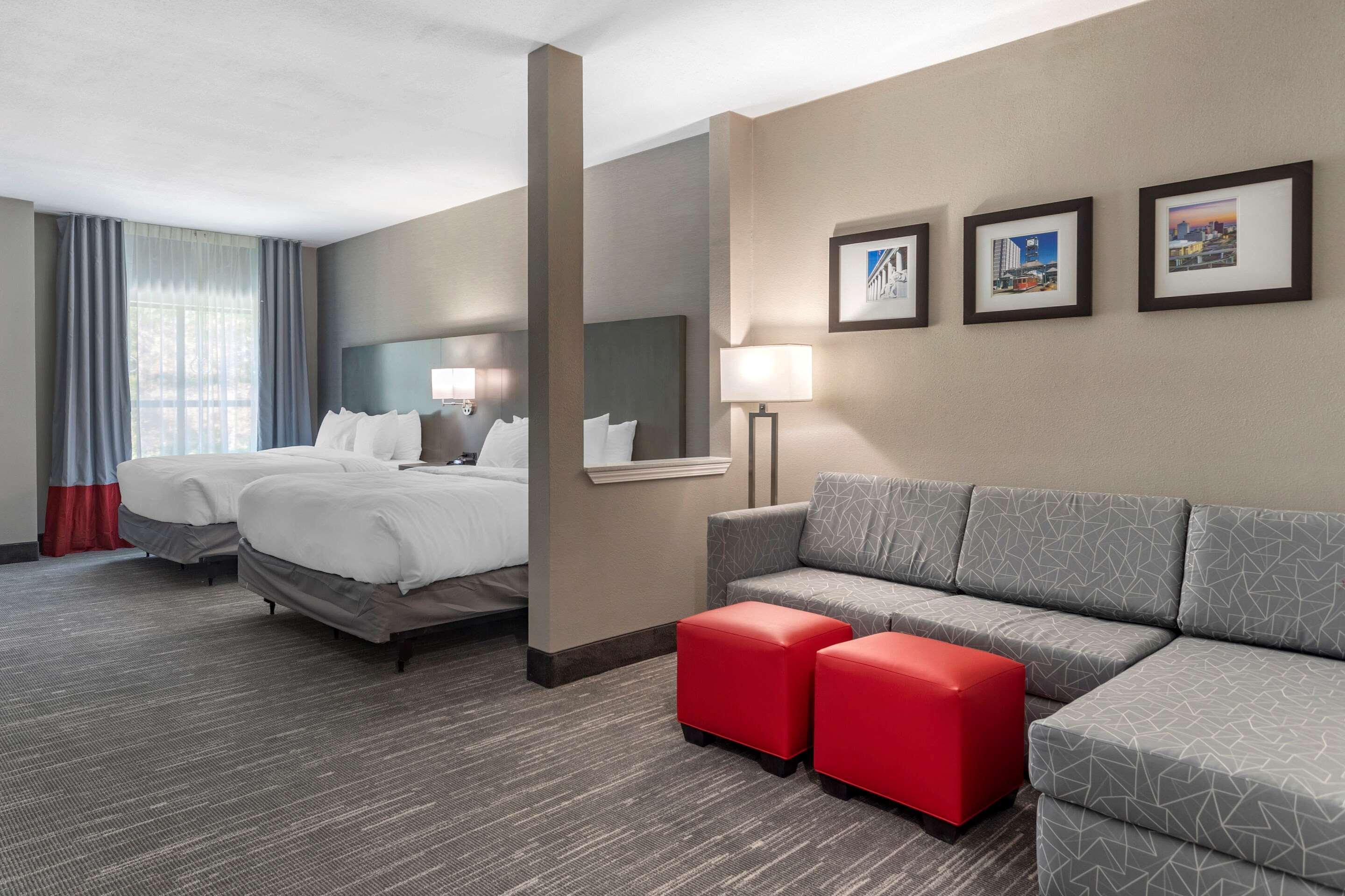 Comfort Inn & Suites Олив-Бранч Экстерьер фото